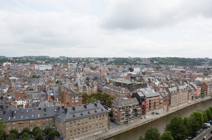Namur-ville-bâtiments-fleuve-2018-1